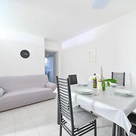 Apartman Ischian Escape- Vintage Bath And Lush Nature