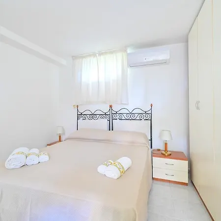 Ischian Escape- Vintage Bath&lush Nature Apartment *